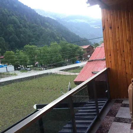 Cam Hotel Uzungol